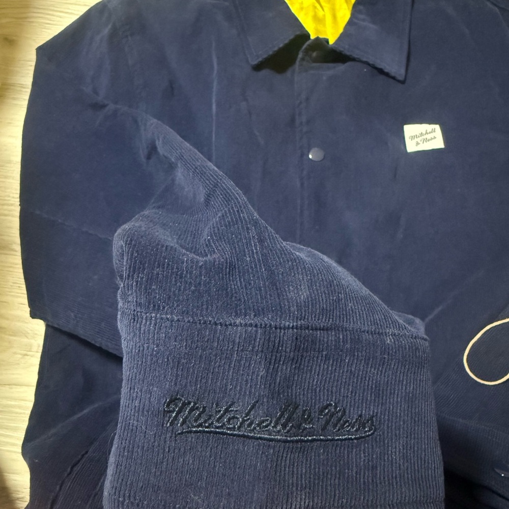 Mitchell & Ness Legendary Essentials Coaches Jack… - image 8